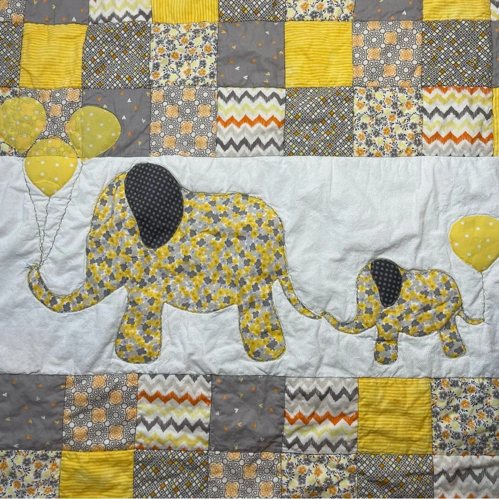 Handmade Quilt Elephants Mama Baby Patchwork Nursery Blanket 48x28